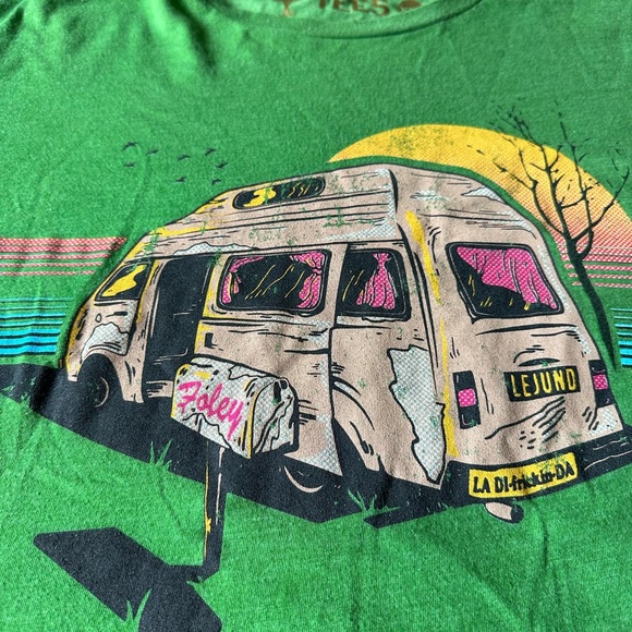 The Chive Chivery Van Down by the River Chris Farley Tee XXL - Picture 3 of 3